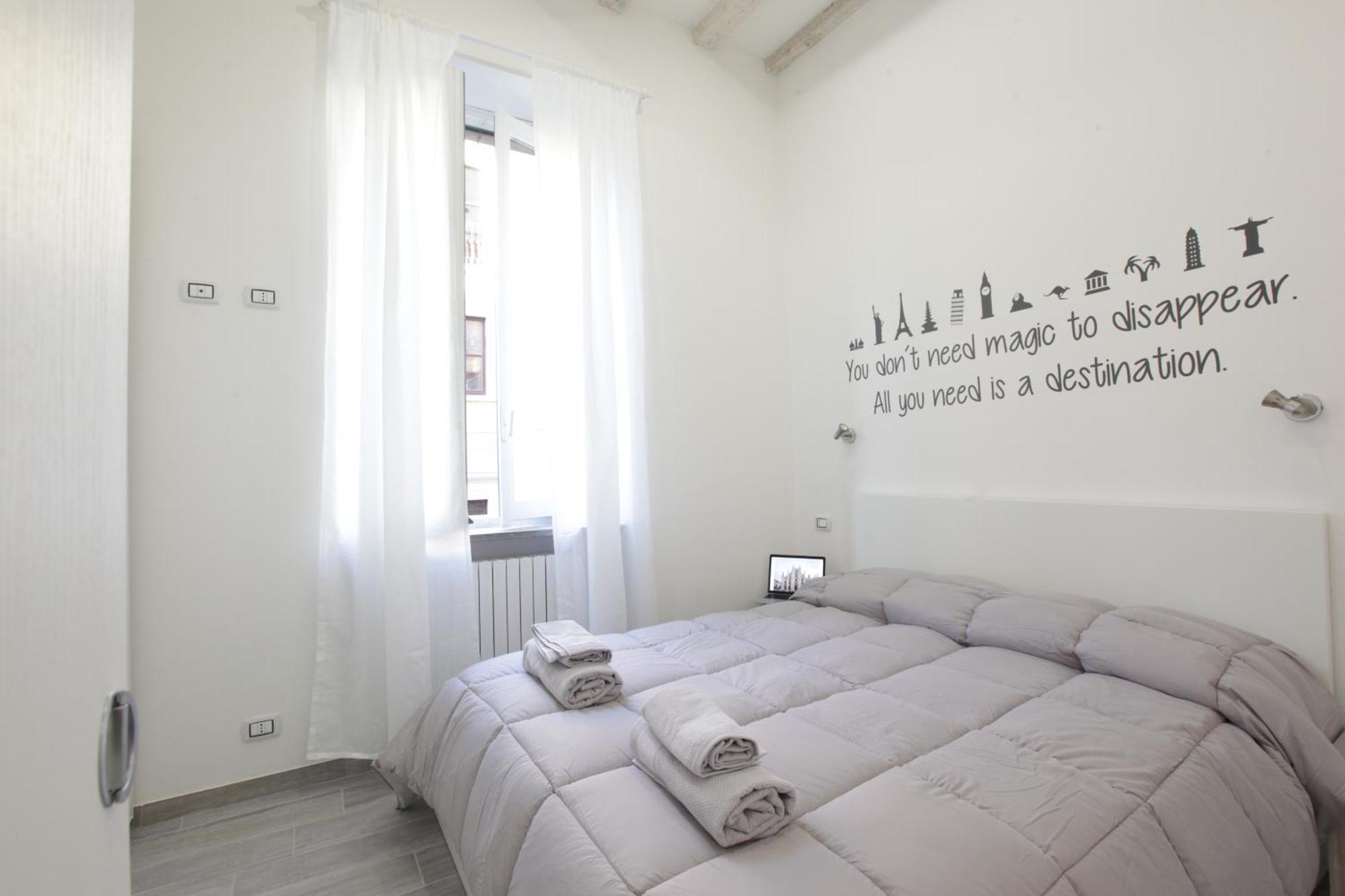 Amazing Apartment In City Center With Balcony Milaan Buitenkant foto